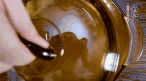 加山藥、毛豆再煮15分鐘。