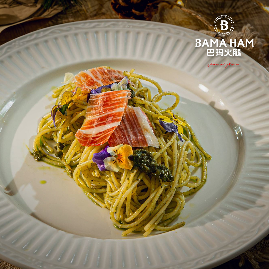 巴瑪火腿青醬意面